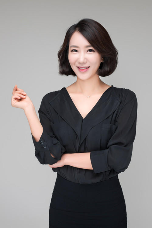 内蒙古千佼填 国际高级纹绣师